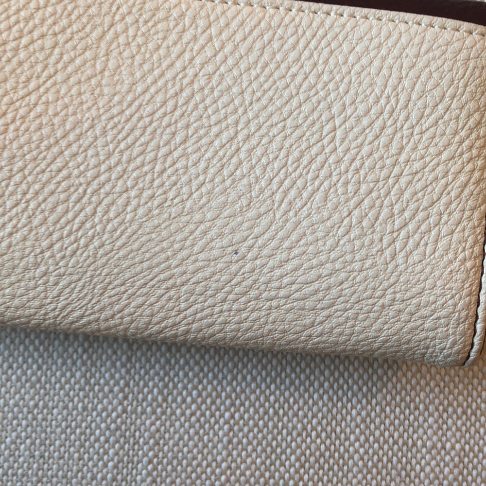 Wallet - Picture 4 of 4